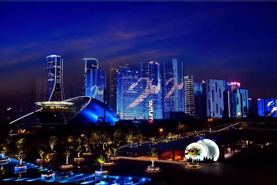 今夜，腾博官方诚信官网入口向世界精彩呈现(图2)
