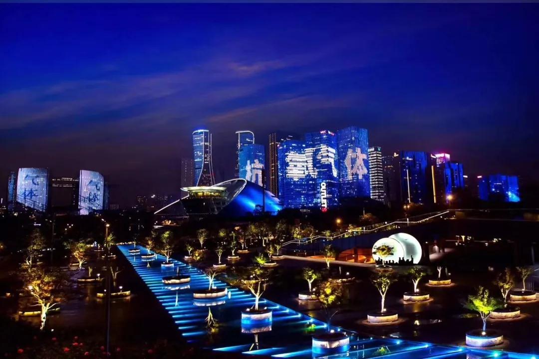 今夜，腾博官方诚信官网入口向世界精彩呈现(图3)