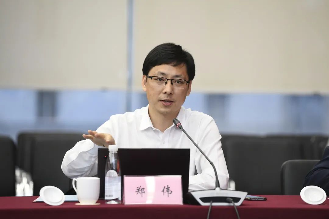 腾博官方诚信官网入口集团与杭报集团签订战略合作协议(图3)